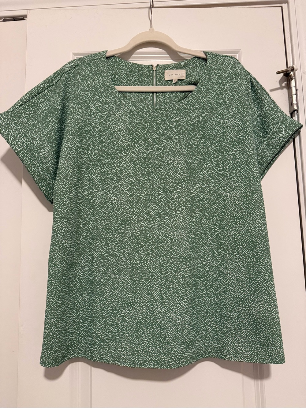 Green Short Sleeve Speckled Blouse